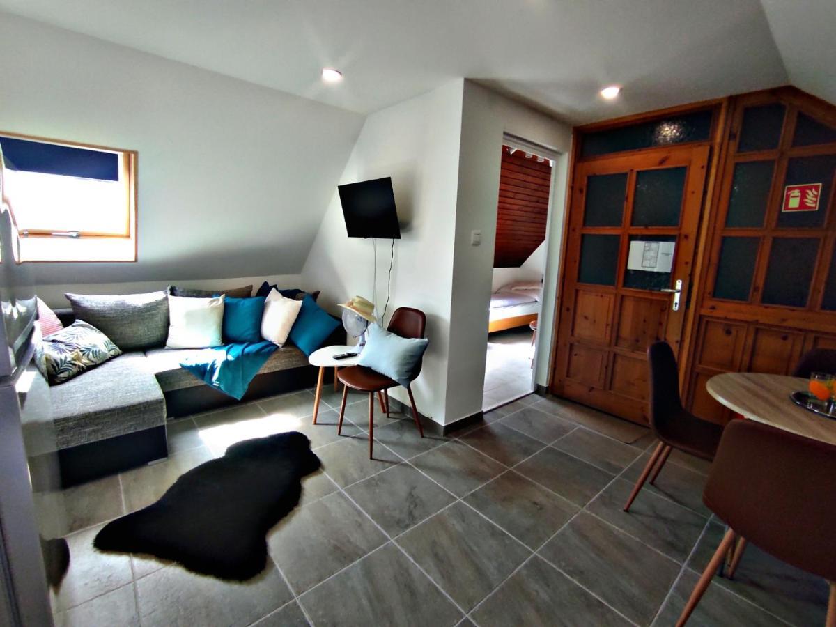 Alea Apartmanok Harkan Exterior foto